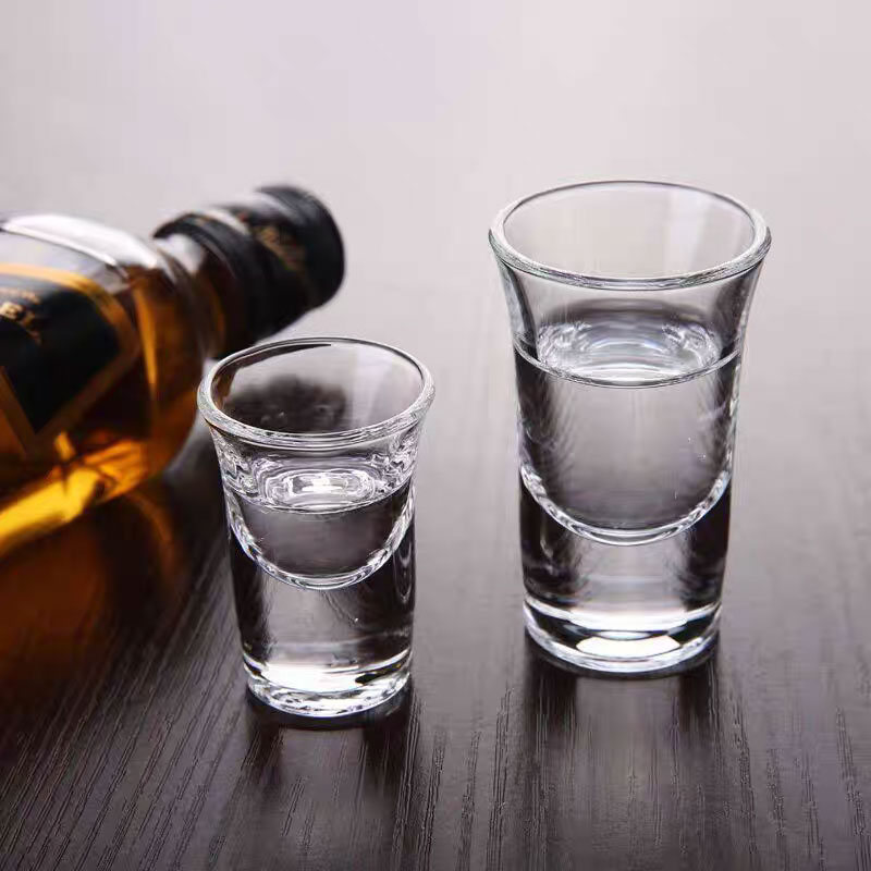 كؤوس زجاجية شفافة للباجيوجو وا - مراجعة Wine Beer And Spirits وسعره